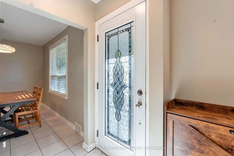 Photo 4 at 24 Aura Lea Boulevard, Pelmo Park W5, Toronto