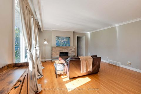 Photo 7 at 24 Aura Lea Boulevard, Pelmo Park W5, Toronto