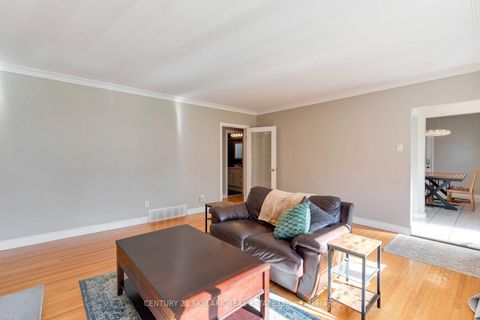 Photo 10 at 24 Aura Lea Boulevard, Pelmo Park W5, Toronto
