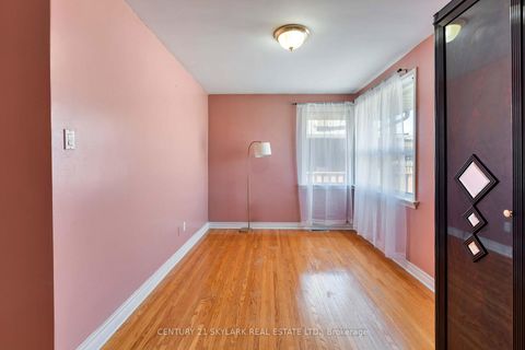 Photo 21 at 24 Aura Lea Boulevard, Pelmo Park W5, Toronto