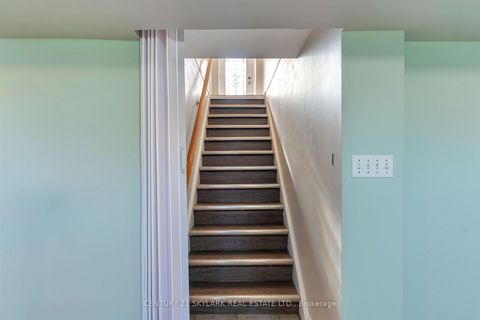 Photo 23 at 24 Aura Lea Boulevard, Pelmo Park W5, Toronto