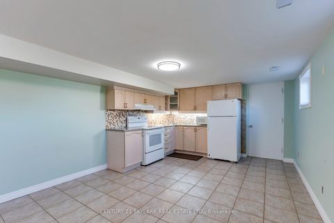 Photo 26 at 24 Aura Lea Boulevard, Pelmo Park W5, Toronto