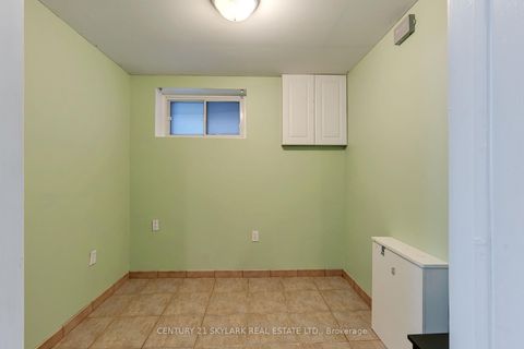 Photo 30 at 24 Aura Lea Boulevard, Pelmo Park W5, Toronto
