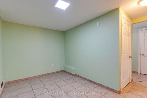 Photo 31 at 24 Aura Lea Boulevard, Pelmo Park W5, Toronto