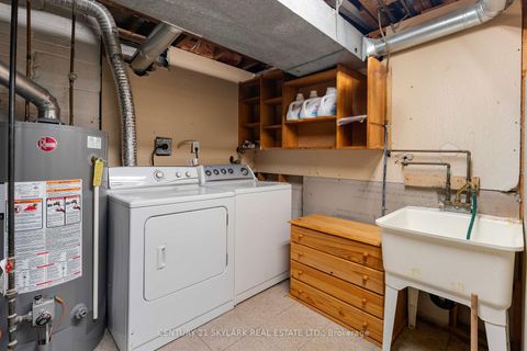 Photo 33 at 24 Aura Lea Boulevard, Pelmo Park W5, Toronto