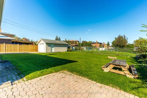 Photo 36 at 24 Aura Lea Boulevard, Pelmo Park W5, Toronto