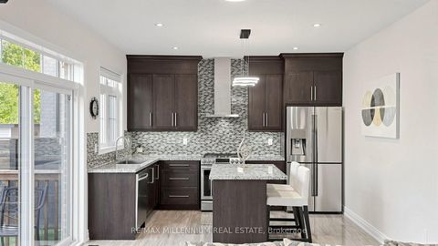 Photo 13 at 327 Mactier Drive, Kleinburg, Vaughan