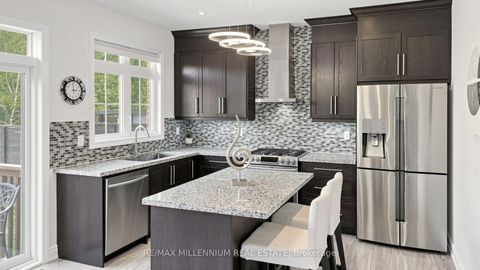 Photo 17 at 327 Mactier Drive, Kleinburg, Vaughan