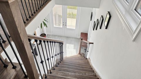 Photo 22 at 327 Mactier Drive, Kleinburg, Vaughan