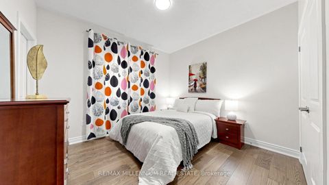 Photo 36 at 327 Mactier Drive, Kleinburg, Vaughan