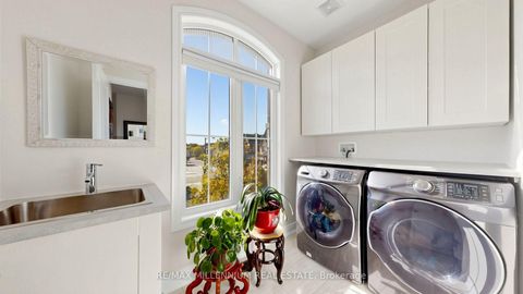 Photo 43 at 327 Mactier Drive, Kleinburg, Vaughan