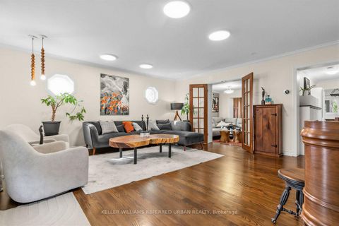 Photo 4 at 12 Railway Street, Maple, Vaughan