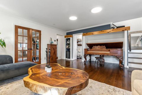 Photo 8 at 12 Railway Street, Maple, Vaughan
