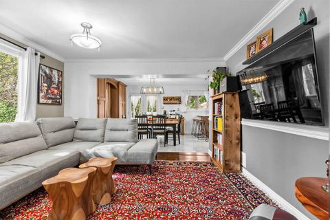 Photo 19 at 12 Railway Street, Maple, Vaughan