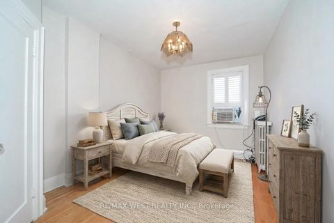 Photo 6 at 348 Glenholme Avenue, Oakwood Village, Toronto