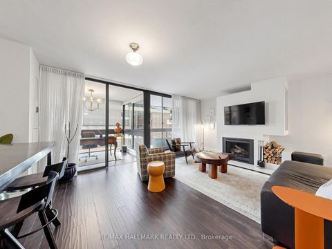 Photo 9 at 1405 - 15 Mcmurrich Street, Annex, Toronto