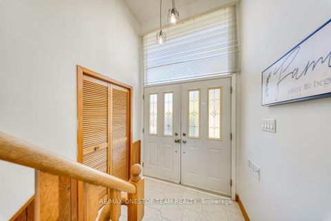 Photo 3 at 73 Houston Crescent, Don Valley Village, Toronto