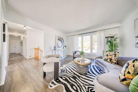 Photo 10 at 73 Houston Crescent, Don Valley Village, Toronto