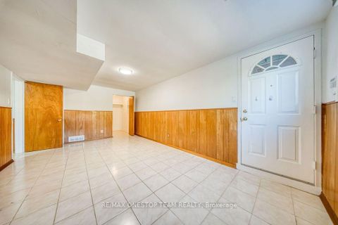 Photo 31 at 73 Houston Crescent, Don Valley Village, Toronto