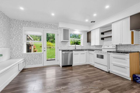 Photo 12 at 19 Oakbank Road, Uplands, Vaughan