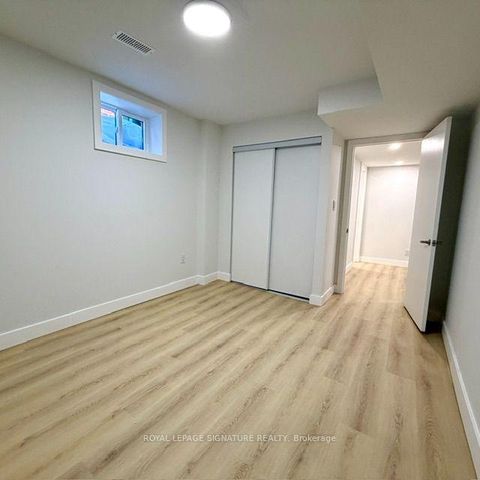 Photo 21 at 293 Glebemount Avenue, East York, Toronto