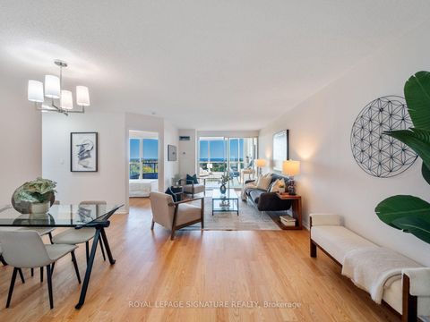 Photo 3 at 612 - 20 Guildwood Parkway, Guildwood, Toronto
