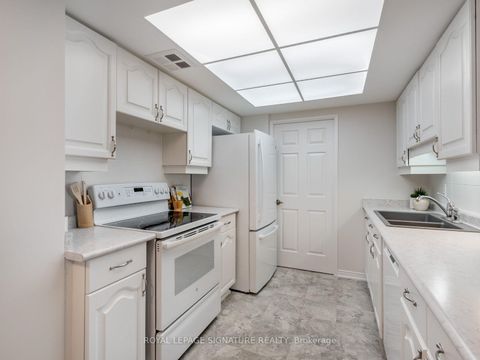 Photo 14 at 612 - 20 Guildwood Parkway, Guildwood, Toronto