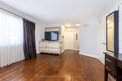 Photo 27 at 25 Clarkhill Street, Newtonbrook West, Toronto