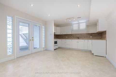 Photo 38 at 25 Clarkhill Street, Newtonbrook West, Toronto
