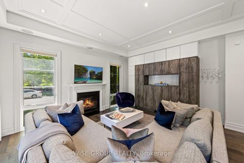 Photo 6 at 50 Sheldrake Boulevard, Mount Pleasant East, Toronto