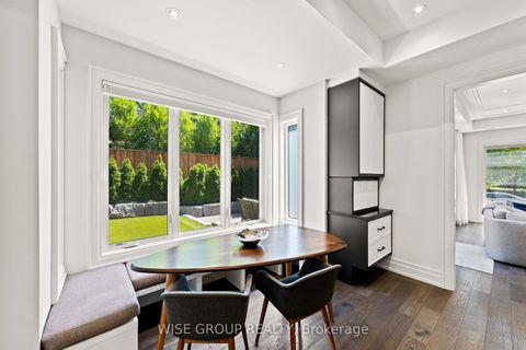 Photo 14 at 50 Sheldrake Boulevard, Mount Pleasant East, Toronto