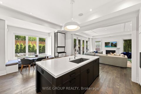 Photo 16 at 50 Sheldrake Boulevard, Mount Pleasant East, Toronto