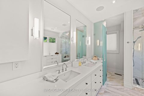 Photo 23 at 50 Sheldrake Boulevard, Mount Pleasant East, Toronto