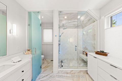 Photo 25 at 50 Sheldrake Boulevard, Mount Pleasant East, Toronto