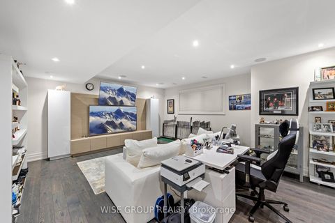 Photo 36 at 50 Sheldrake Boulevard, Mount Pleasant East, Toronto