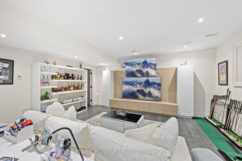 Photo 37 at 50 Sheldrake Boulevard, Mount Pleasant East, Toronto