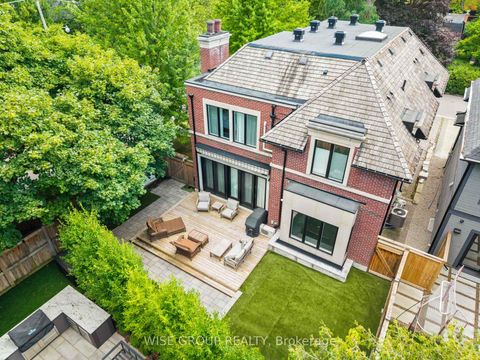 Photo 45 at 50 Sheldrake Boulevard, Mount Pleasant East, Toronto