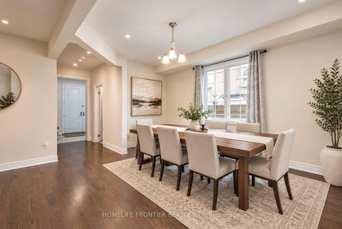 Photo 3 at 135 Ross Vennare Crescent, Kleinburg, Vaughan