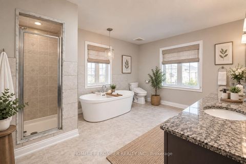 Photo 10 at 135 Ross Vennare Crescent, Kleinburg, Vaughan