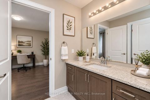 Photo 15 at 135 Ross Vennare Crescent, Kleinburg, Vaughan