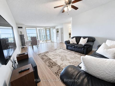 Photo 4 at 818 - 175 Bamburgh Circle, Steeles, Toronto