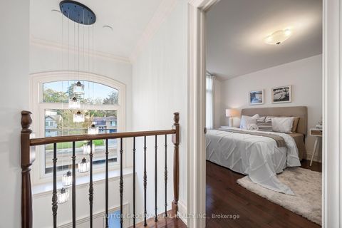 Photo 32 at 132 York Mills Road, Windfields, Toronto