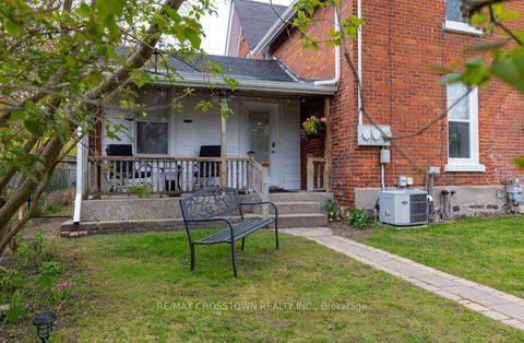 Photo 36 at 49 Park Street, Queen's Park, Barrie