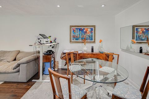 Photo 3 at 45 Fenelon Drive, Donalda, Toronto