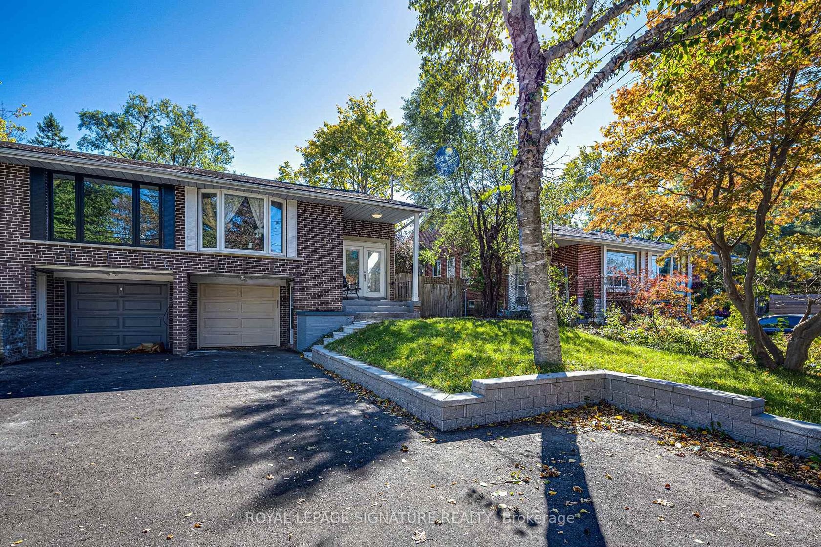 45 Fenelon Drive, Donalda, Toronto 