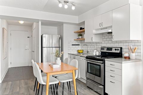 Photo 17 at 1014 - 816 Lansdowne Avenue, Junction, Toronto