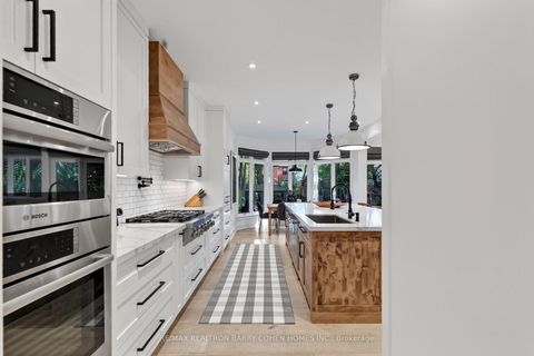 Photo 13 at 39 Romney Road, Westgate, Toronto