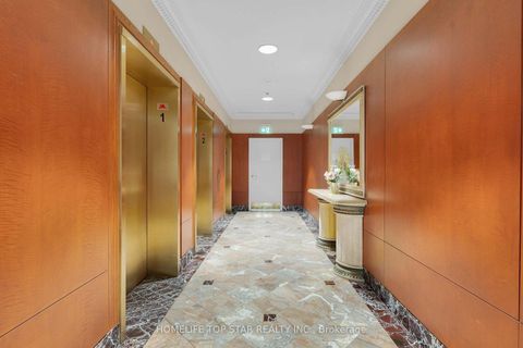 Photo 3 at 1011 - 8 Lee Centre Drive, Woburn, Toronto