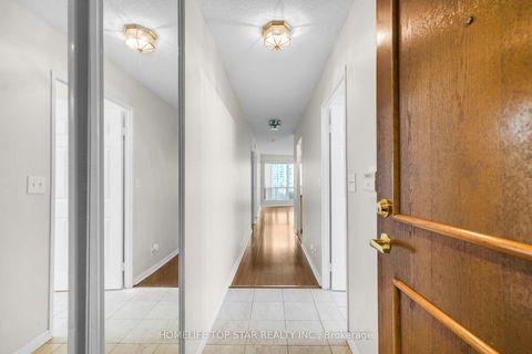 Photo 5 at 1011 - 8 Lee Centre Drive, Woburn, Toronto