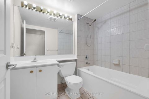 Photo 18 at 1011 - 8 Lee Centre Drive, Woburn, Toronto